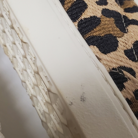 Stuart Weitzman Leopard Print Sneakers - Picture 15 of 15